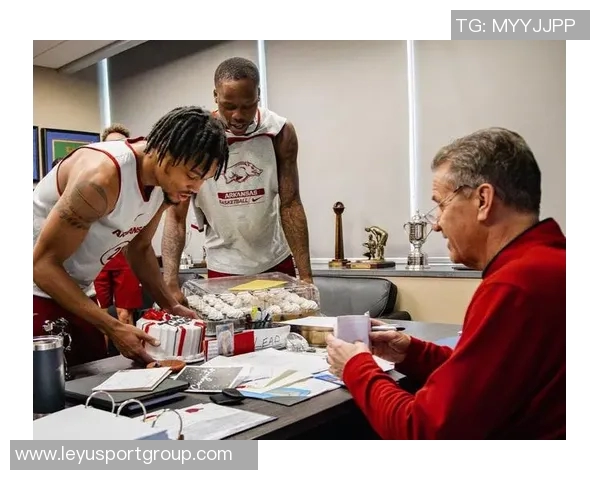 NCAA肯塔基男篮新赛季薪资预算达2200万美元实力雄厚不容小觑 NCAA肯塔基男篮新赛季薪资预算达2200万美元实力雄厚不容小觑